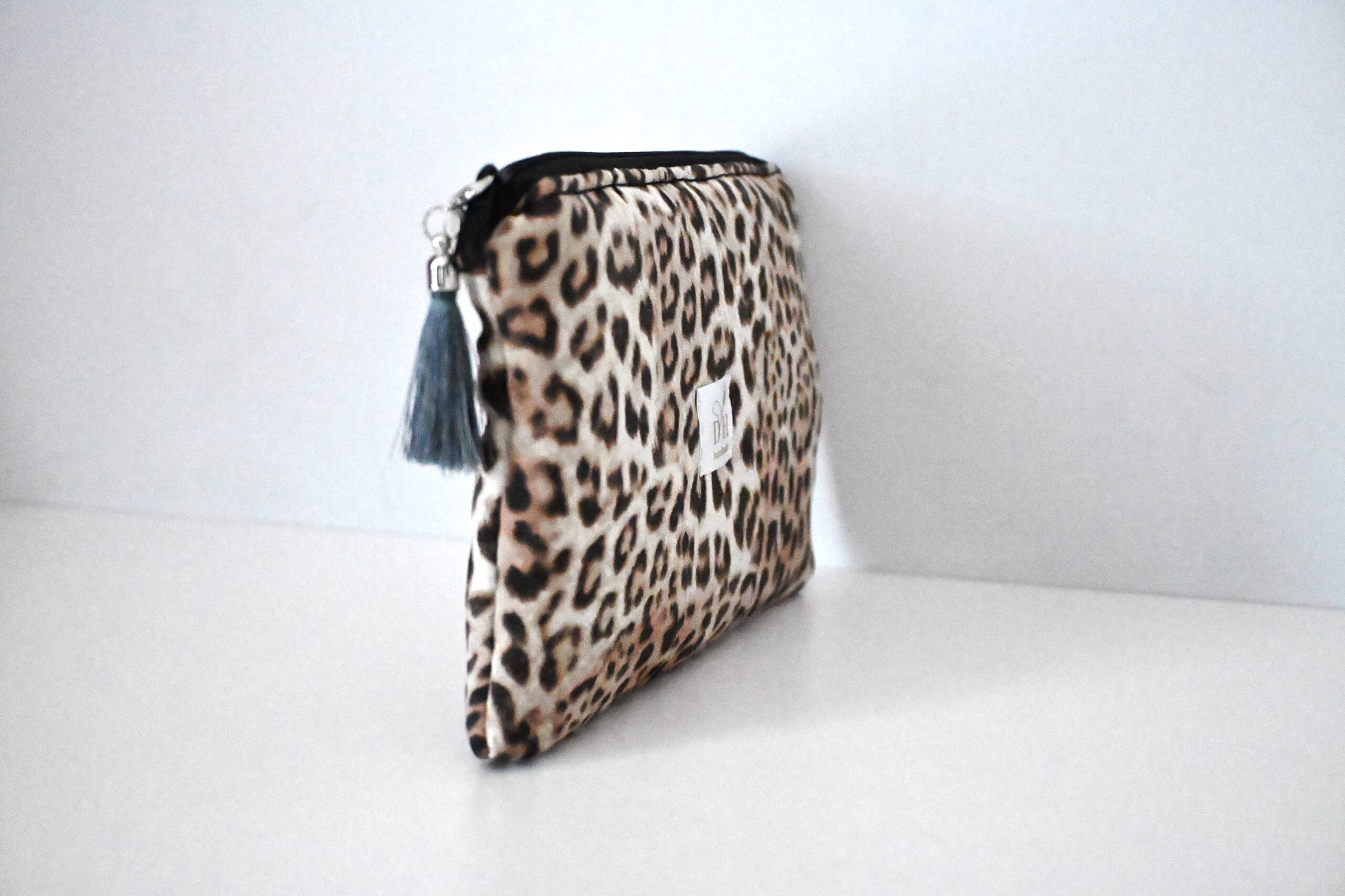 Kosmetyczka handmade -mały detal,duża różnica - obrazek 4