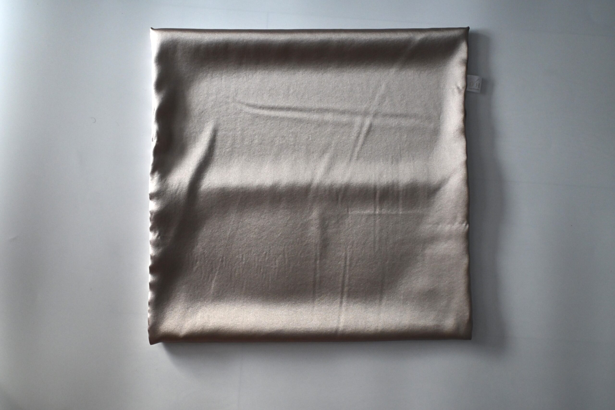 Jedwabna podszewka na poduszkę - obrazek 2